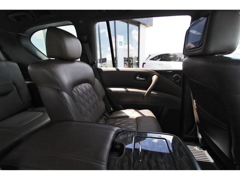 Used 2021 Nissan Armada Platinum w/ Captain's Chairs Package RWD image 13