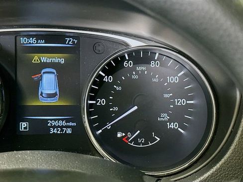 Used 2016 Nissan Rogue S w/ Appearance Package image 14