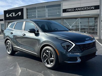New 2025 Kia Sportage LX