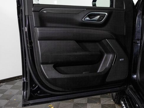 Used 2023 GMC Yukon AT4 image 31