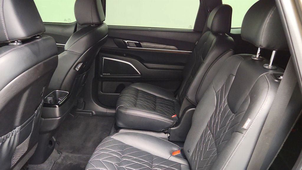 Used 2025 Kia Telluride SX X-Line AWD/4WD image 21