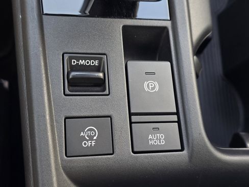 Used 2026 Nissan Sentra SV w/ SV Convenience Package FWD image 20