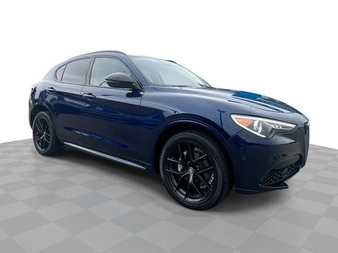 Used 2021 Alfa Romeo Stelvio Ti w/ Nero Edizione image 57