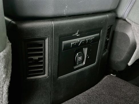 Used 2018 RAM 1500 Big Horn RWD image 26
