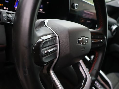 Used 2024 Chevrolet Colorado Z71 w/ LPO, Dark Essentials Package AWD/4WD image 20