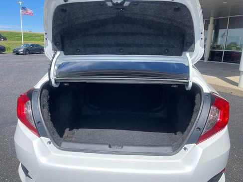 Used 2017 Honda Civic Touring image 16