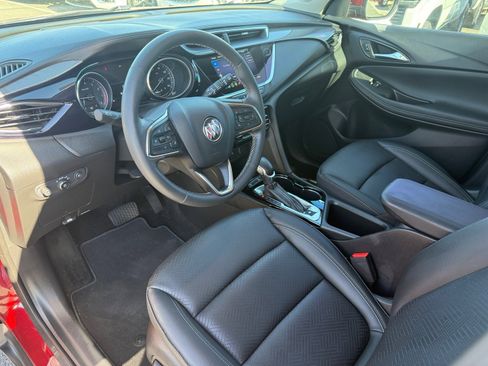 Used 2023 Buick Encore GX Essence w/ Experience Buick Package FWD image 12