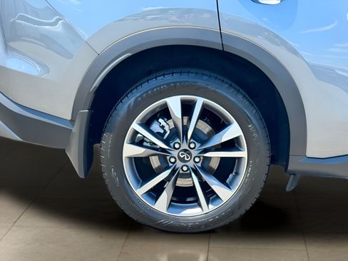 Used 2024 INFINITI QX60 Luxe FWD image 40