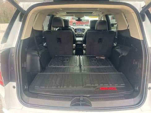 Used 2022 GMC Acadia Denali w/ Denali Technology Package AWD/4WD image 27