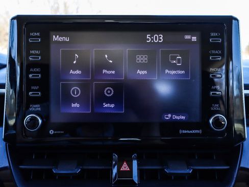 Used 2021 Toyota Corolla LE image 8