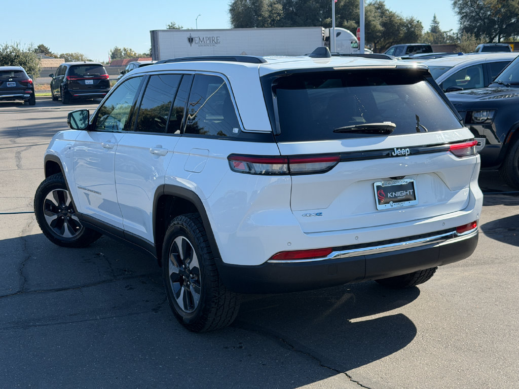 Used 2024 Jeep Grand Cherokee Limited 4xe AWD/4WD image 7