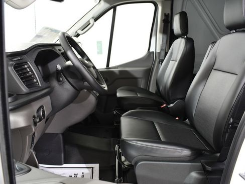 New 2026 Ford Transit 250 148 Medium Roof image 6