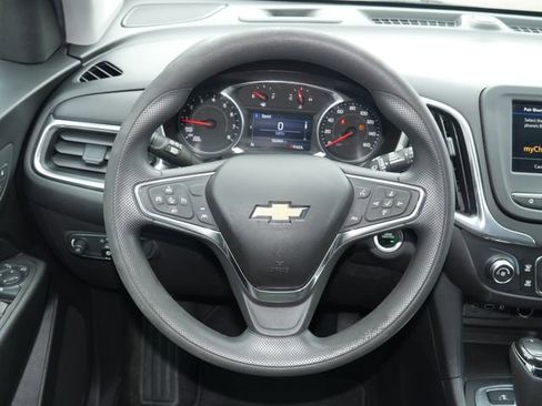 Used 2020 Chevrolet Equinox LT AWD/4WD image 14