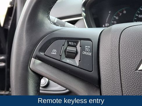 Used 2019 Chevrolet Trax LT w/ LT Convenience Package AWD/4WD image 7