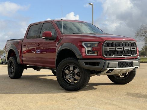 Used 2017 Ford F150 Raptor w/ Equipment Group 802A Luxury image 2