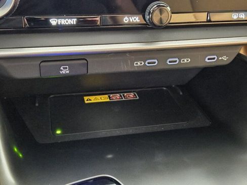 Certified 2025 Lexus RZ 300e w/ Accessory Package (Z1) image 36