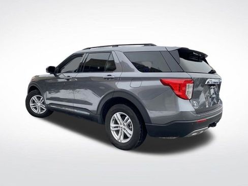 Certified 2023 Ford Explorer XLT w/ Equipment Group 202A image 3