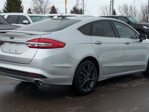 Used 2018 Ford Fusion S w/ Equipment Group 101A image 8