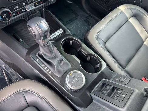 Used 2026 Ford Bronco Outer Banks AWD/4WD image 31