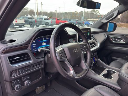 Used 2022 Chevrolet Tahoe Z71 image 11