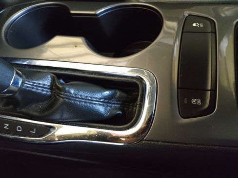 Used 2019 Chevrolet Cruze LS image 26