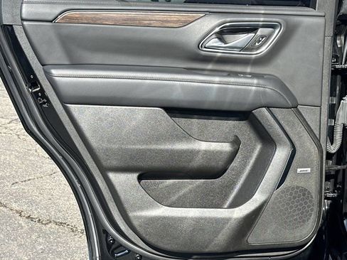 Used 2022 Chevrolet Tahoe High Country image 28