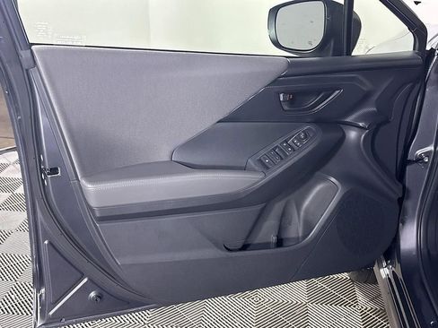 Certified 2025 Subaru Crosstrek 2.0i Premium image 11