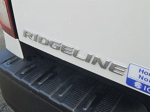 Certified 2023 Honda Ridgeline RTL image 12