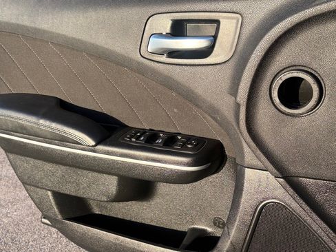 Used 2022 Dodge Charger SXT image 25