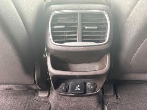 Used 2019 Hyundai Santa Fe FWD image 20