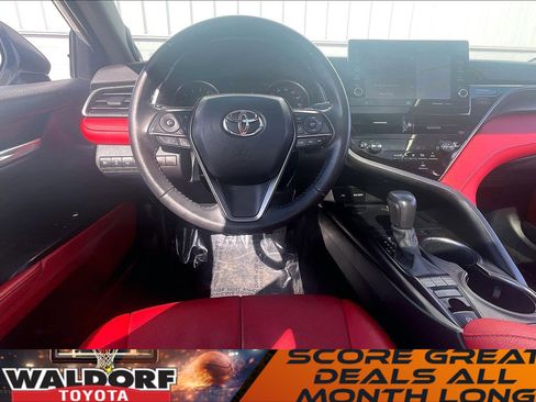 Used 2022 Toyota Camry XSE w/ Navigation Package image 6