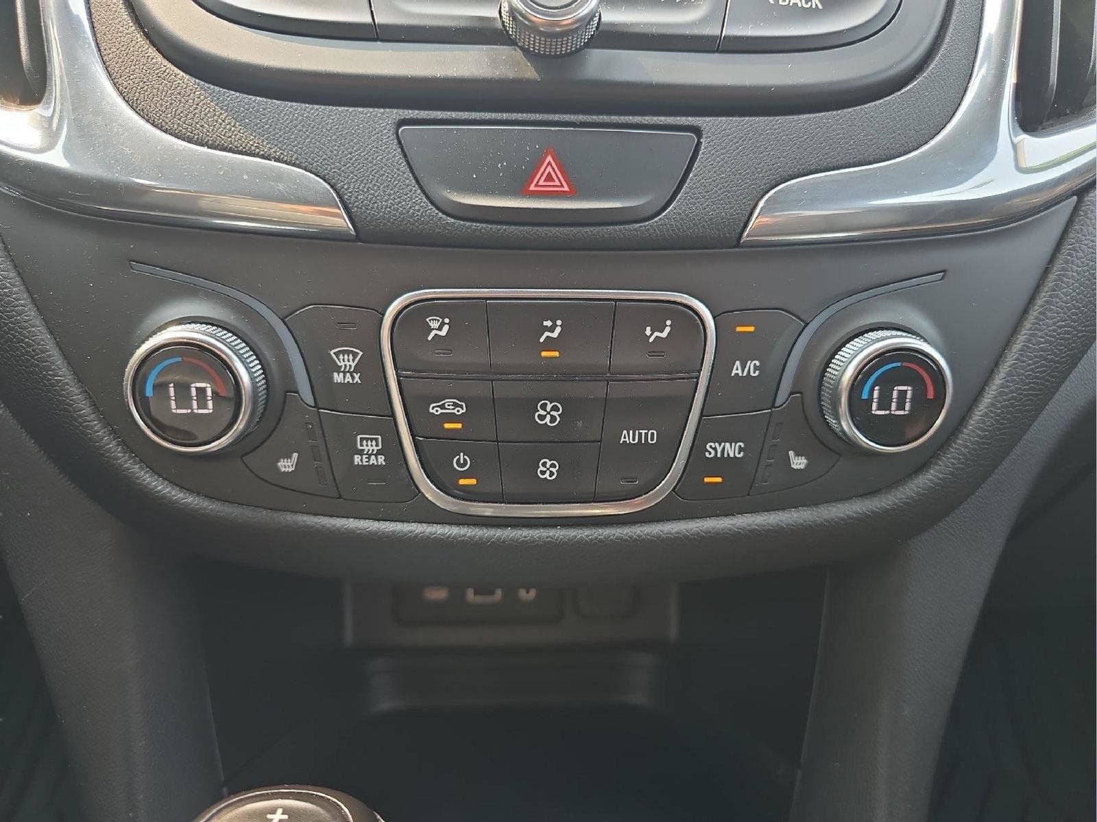 Used 2020 Chevrolet Equinox LT w/ Sport Edition AWD/4WD image 17