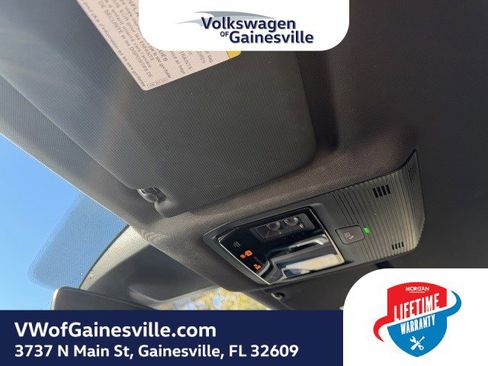 Certified 2024 Volkswagen Atlas Cross Sport SE image 25