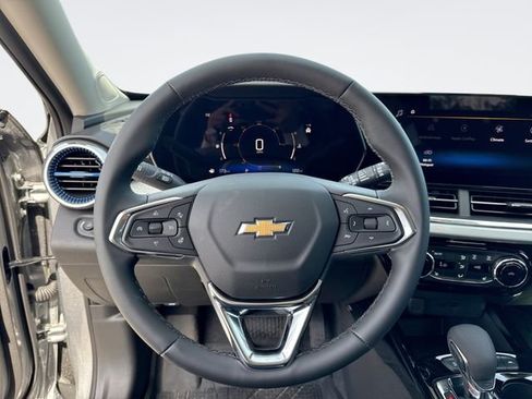 New 2026 Chevrolet Trax LT w/ Driver Confidence Package image 14