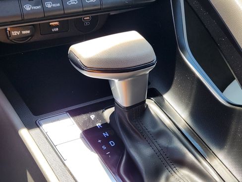 Certified 2024 Hyundai Elantra SEL FWD image 21