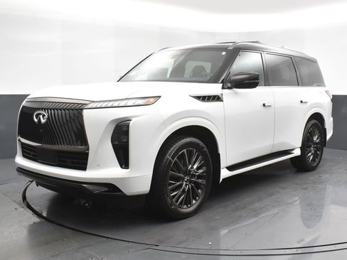 New 2026 INFINITI QX80 Autograph image 2