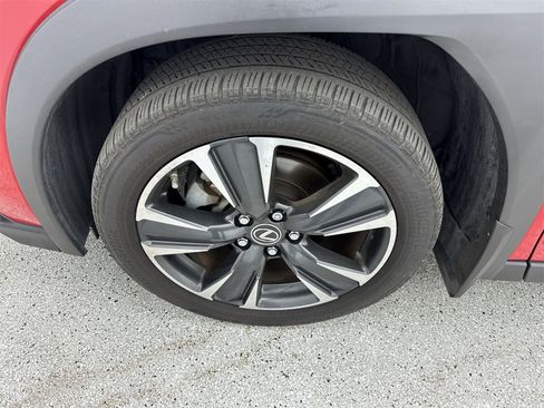 Used 2022 Lexus UX 200 image 47