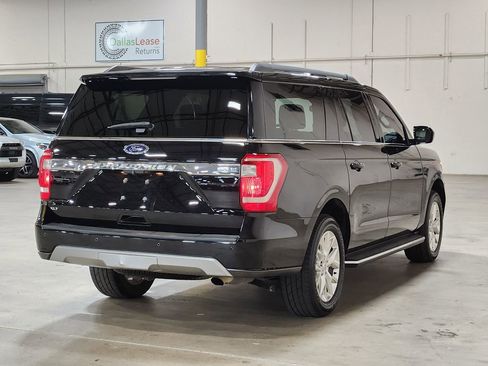 Used 2021 Ford Expedition Max XLT image 8