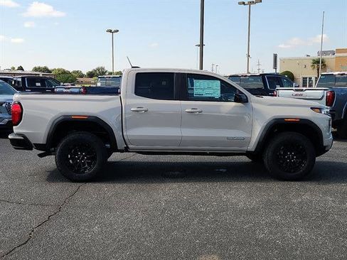 New 2026 GMC Canyon Elevation w/ Convenience Package image 5