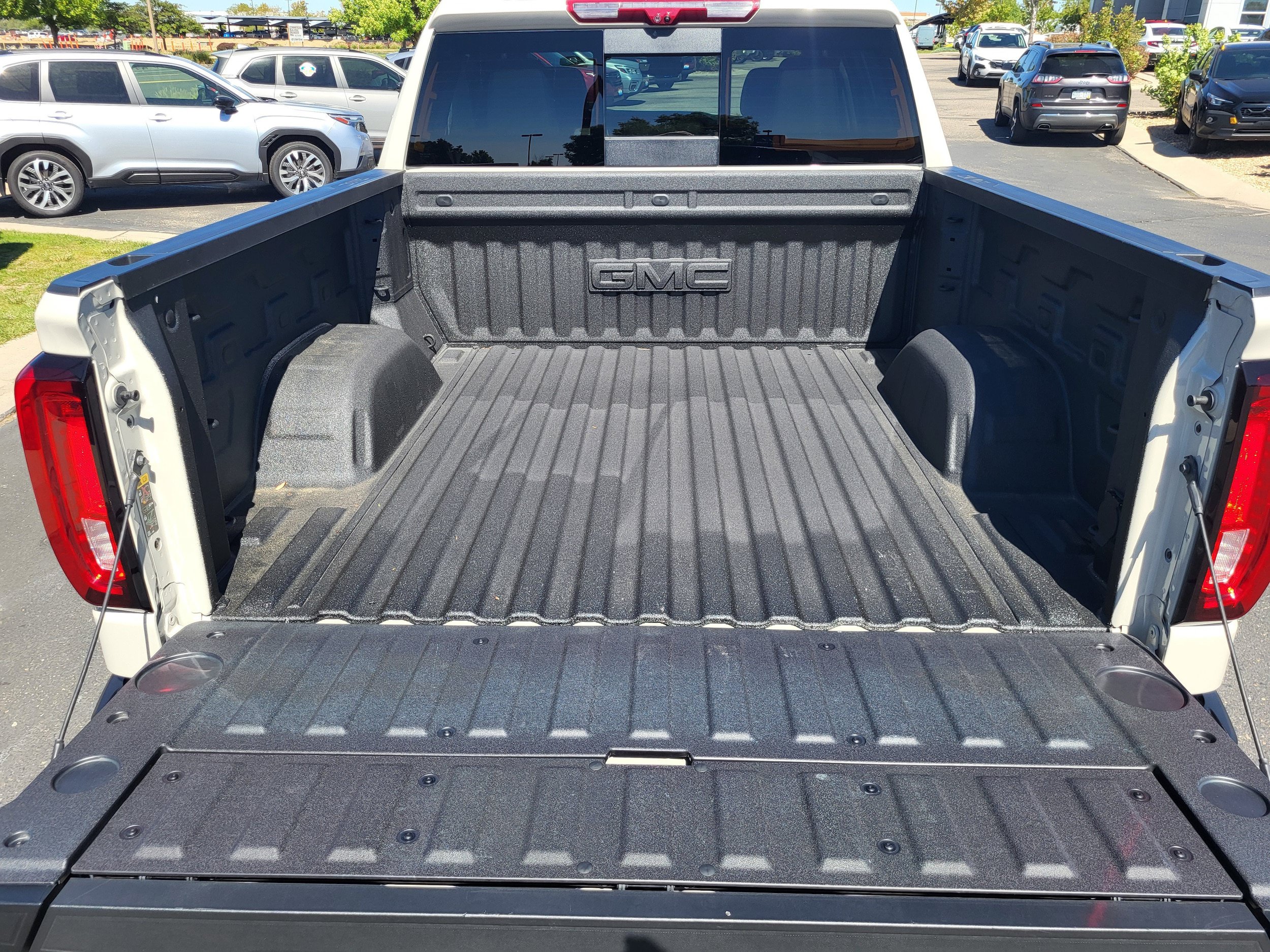 Used 2026 GMC Sierra 1500 Denali AWD/4WD image 10