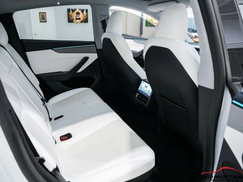 Used 2026 Tesla Model Y Long Range RWD image 10