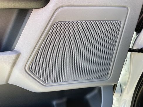 New 2026 Ford F250 XL w/ XL Chrome Package image 18