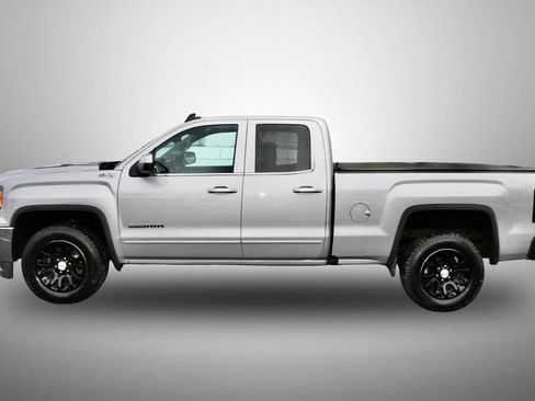 Used 2016 GMC Sierra 1500 SLE w/ SLE Value Package image 4