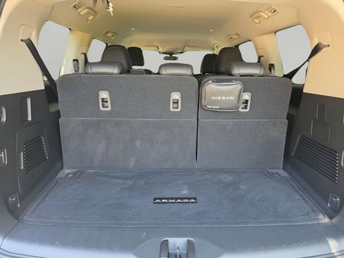 Used 2026 Nissan Armada SV AWD/4WD image 6