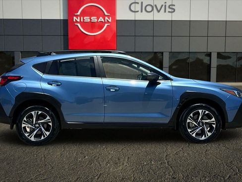 Used 2024 Subaru Crosstrek 2.0i Premium w/ Popular Package #3 AWD/4WD image 9