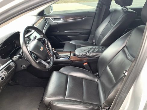 Used 2017 Cadillac XTS Luxury image 24