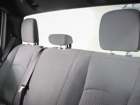 Used 2022 RAM 2500 Big Horn w/ Cold Weather Group image 24