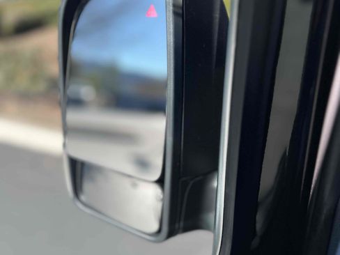 Used 2023 Mercedes-Benz Sprinter 2500 image 8