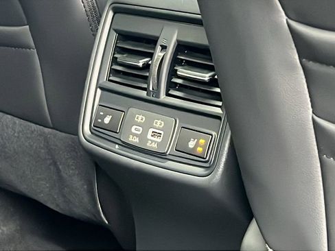 New 2026 Subaru Outback Limited AWD/4WD image 14