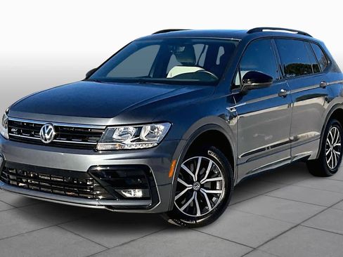 Used 2020 Volkswagen Tiguan SE R-Line image 1